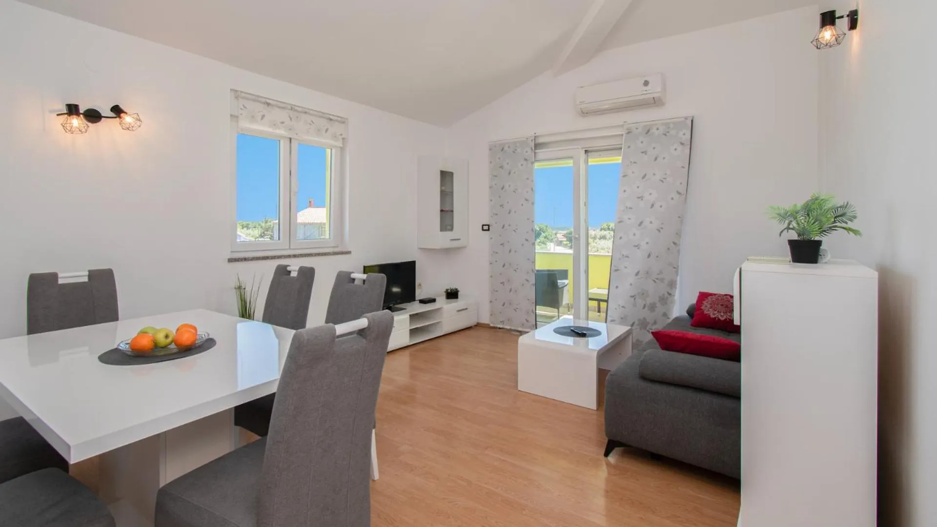 Villa Casa Mare Near Pula Galižana 0*,  크로아티아